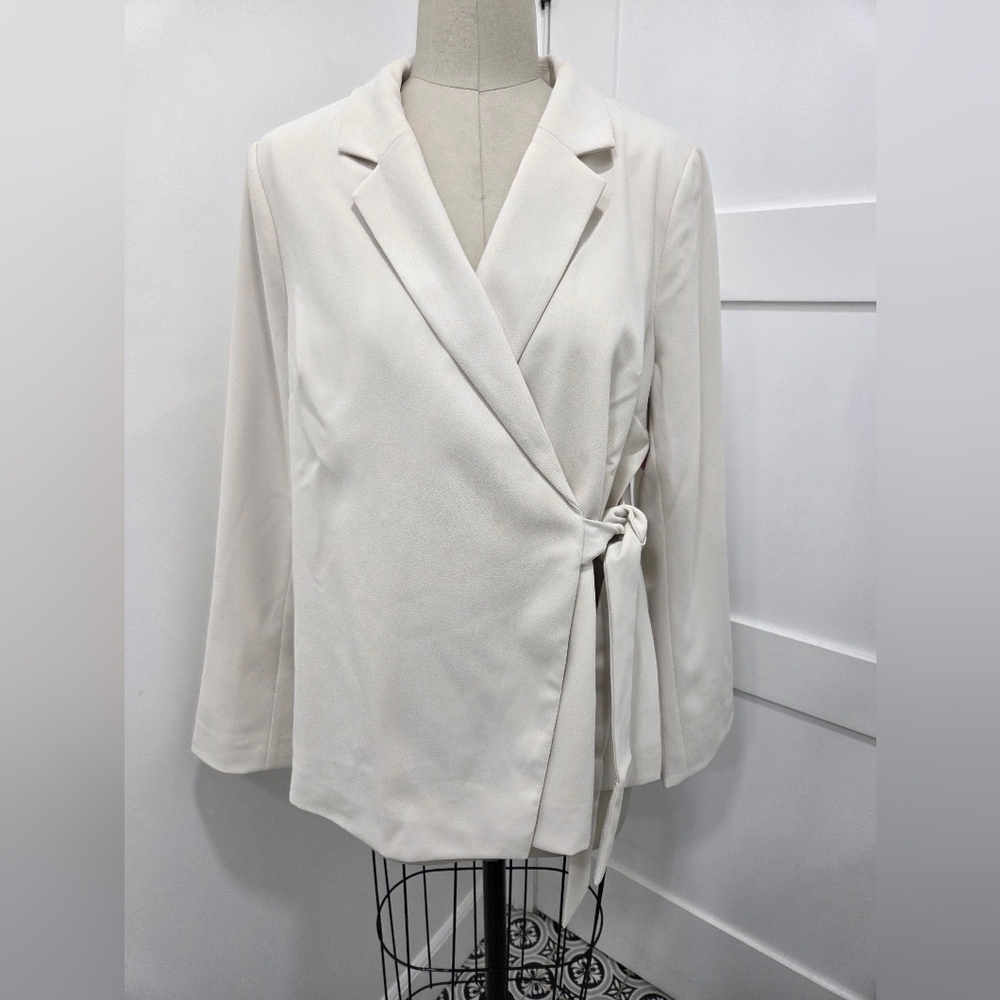 Spanx Opacity Crepe Wrap Blazer In Parchment Womens Size XL Minimalist - Picture 2 of 12